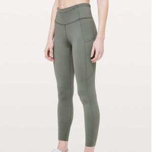 Lululemon Fast & Free 7/8 Tight II *Non-Reflective Nulux 25"
